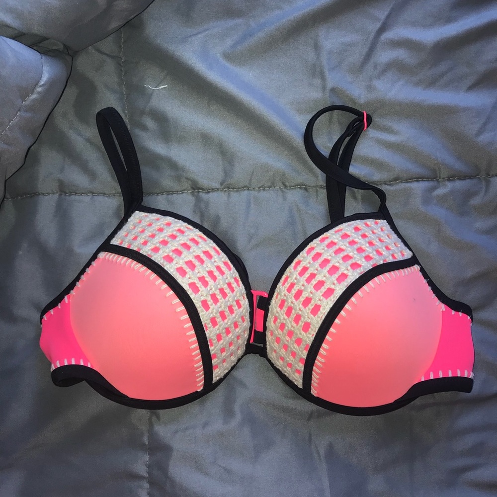 Victoria’s Secret swimsuit top